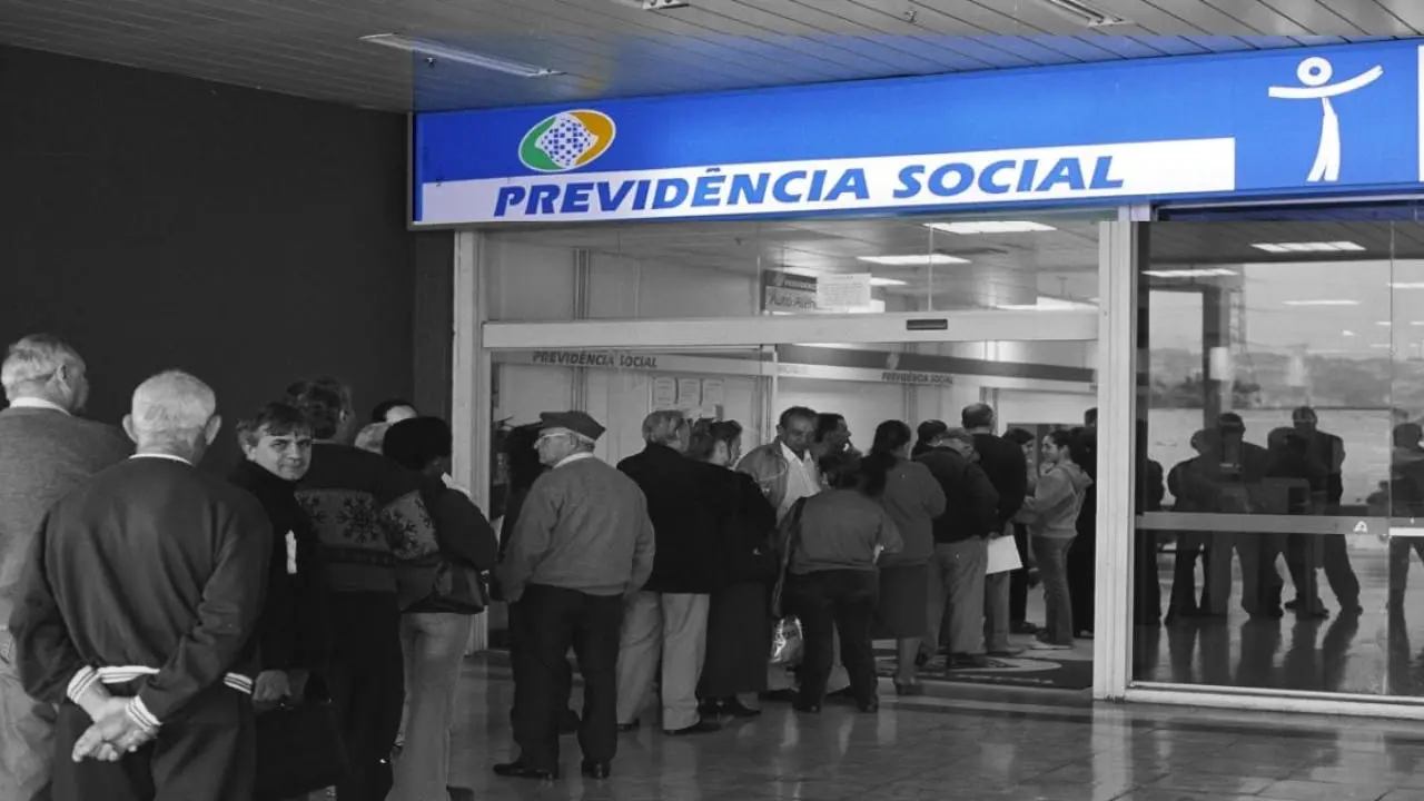 Projeto no Senado Visa Reduzir Filas do INSS e Reajustar Forças de Segurança: O Que Você Precisa Saber