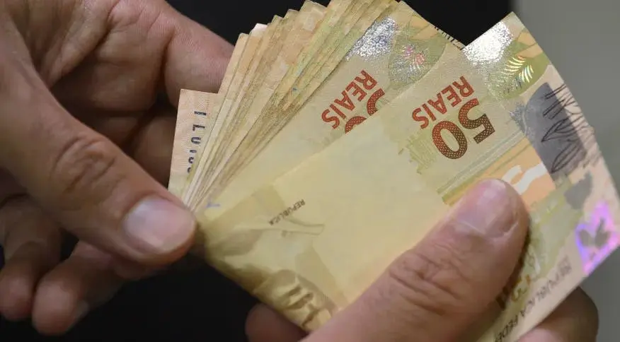 INSS CONSIGNADO: GOVERNO AUMENTA A TAXA DE JUROS.