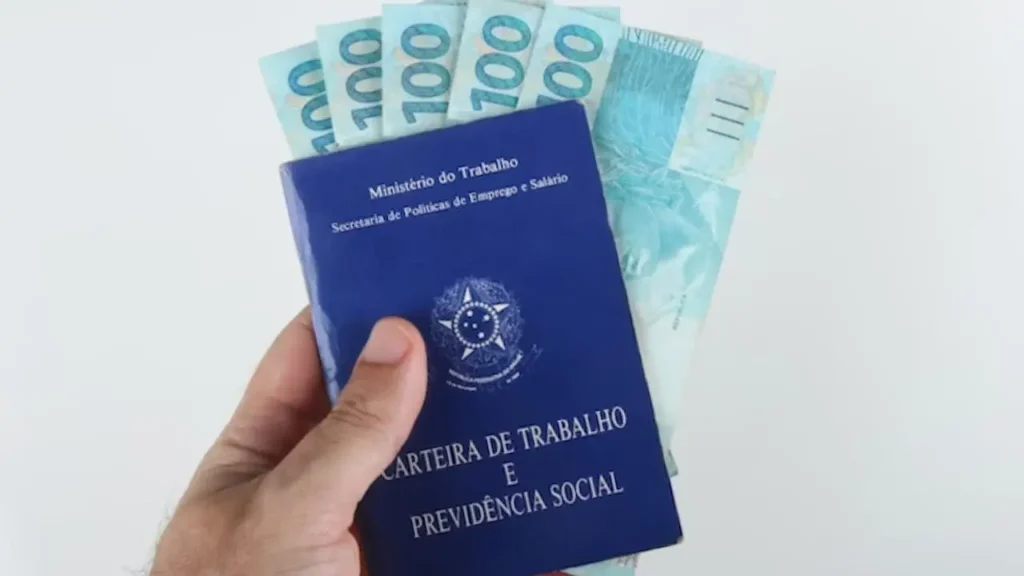 Novo Salário Mínimo de R$ 1.412 Entra em Vigor