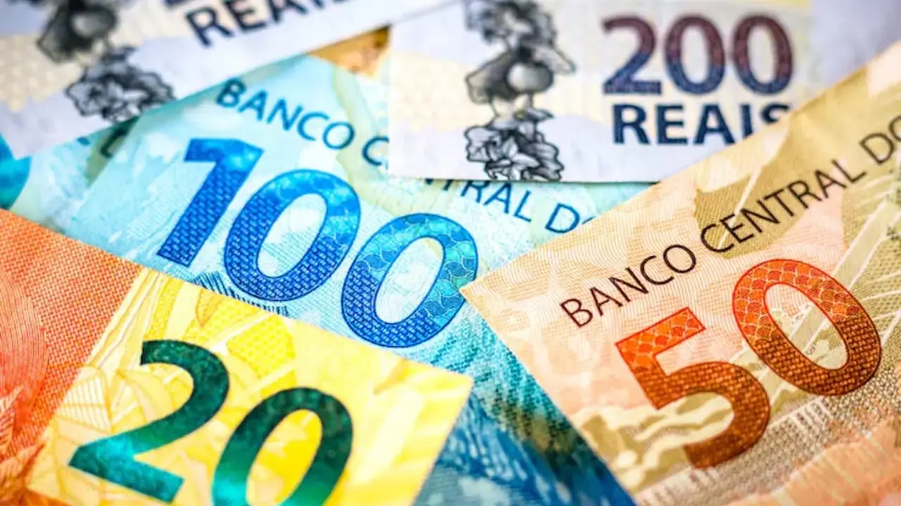 13º salário do INSS: Governo anuncia pagamento antecipado para abril e maio